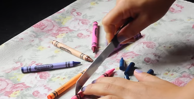 How to Make Lipstick with Coconut Butter and Crayons